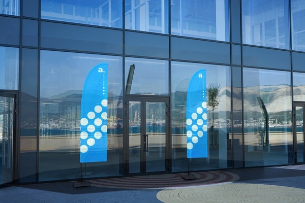  Adflag Blade Pro Entrance